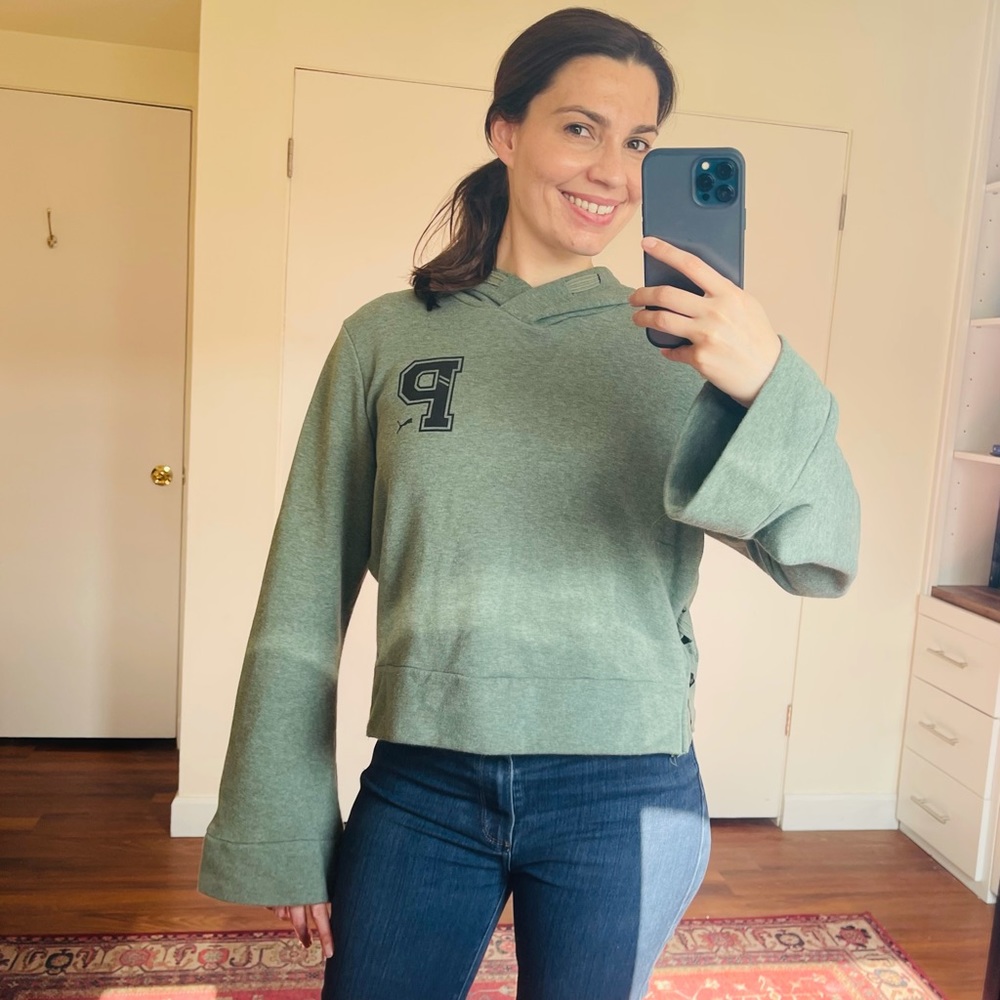 Cropped Hoodie Sweater with Flared Sleeves | Puma